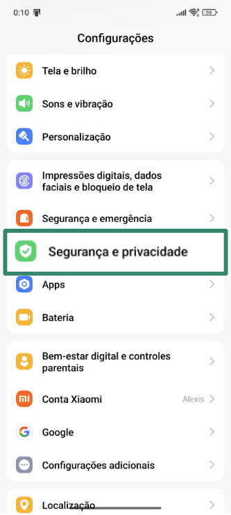 Privacy protection option highlighted in Android Settings menu.